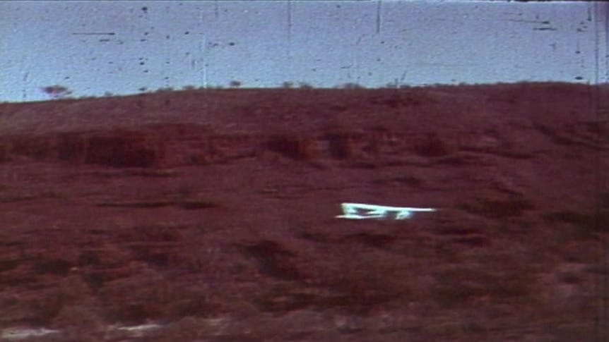 Lang Hancock recounts his iron ore discovery while flying over the Hamersley Range in the Pilbara. - ABC News