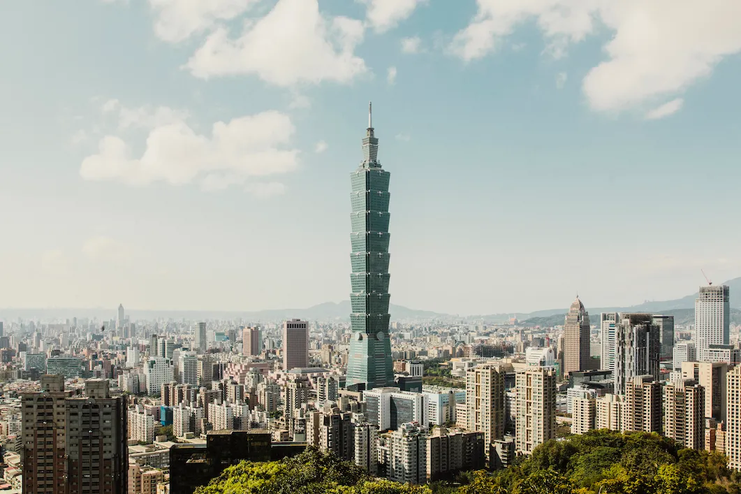 The Moody's manuals, but for Taiwan