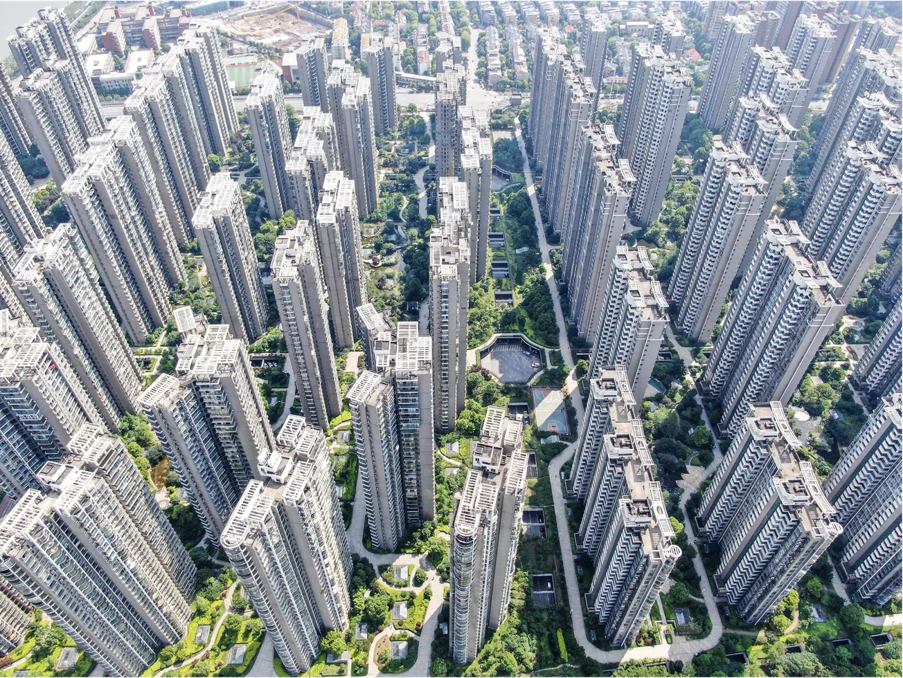 China Overseas Land & Investment (688 HK)